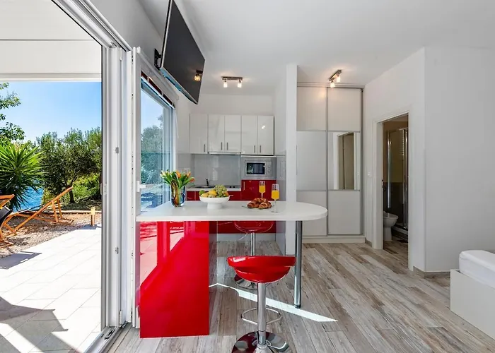 Silvio House - Shoreline Haven Holiday home Mlini