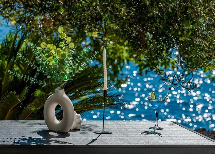 Silvio House - Shoreline Haven Mlini