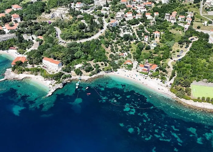 Holiday home Silvio House - Shoreline Haven *