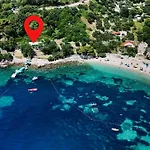 Silvio House - Shoreline Haven 펜션 *