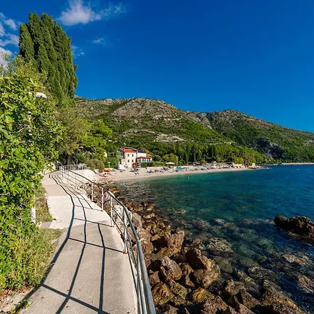 Silvio House - Shoreline Haven Mlini